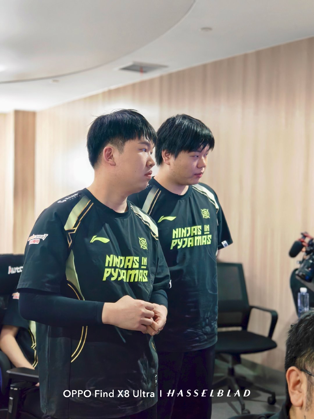 发布赛后返, src