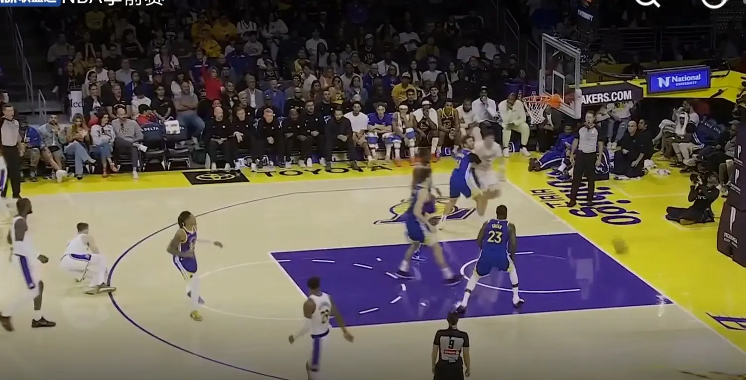 勇士队, 斯均缺席比, 这场比赛