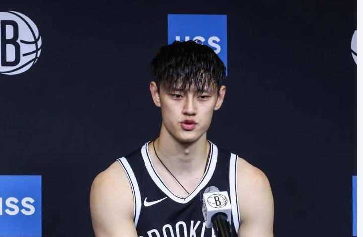 得很死, 大四赛季场 得很死, 大四赛季场