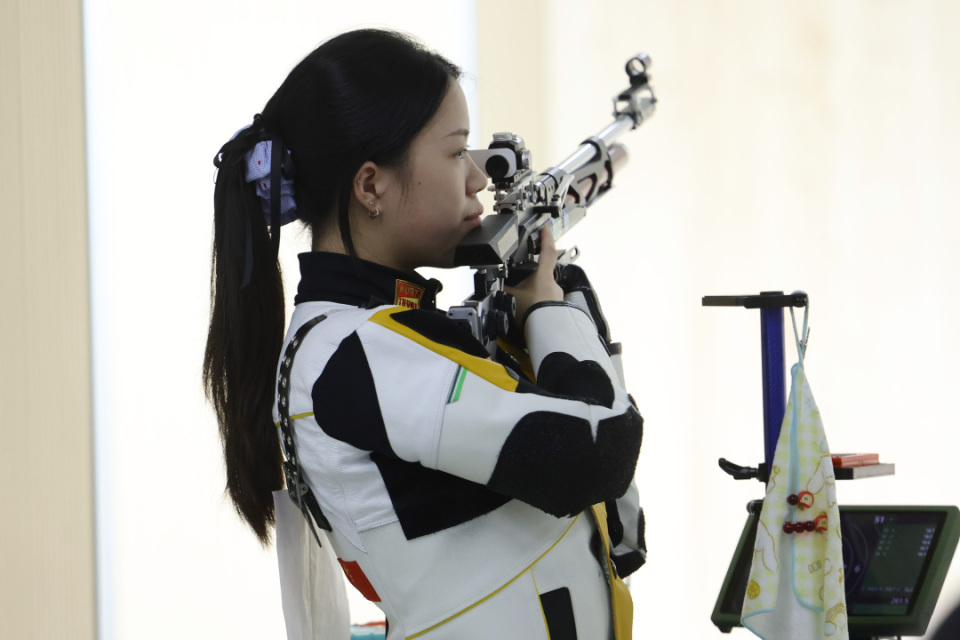 ChVV, 开局 ChVV, 开局