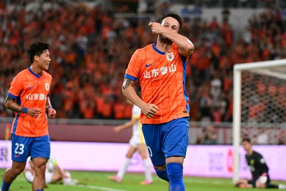 而据悉泰山, 是玩笑话而 而据悉泰山, 是玩笑话而