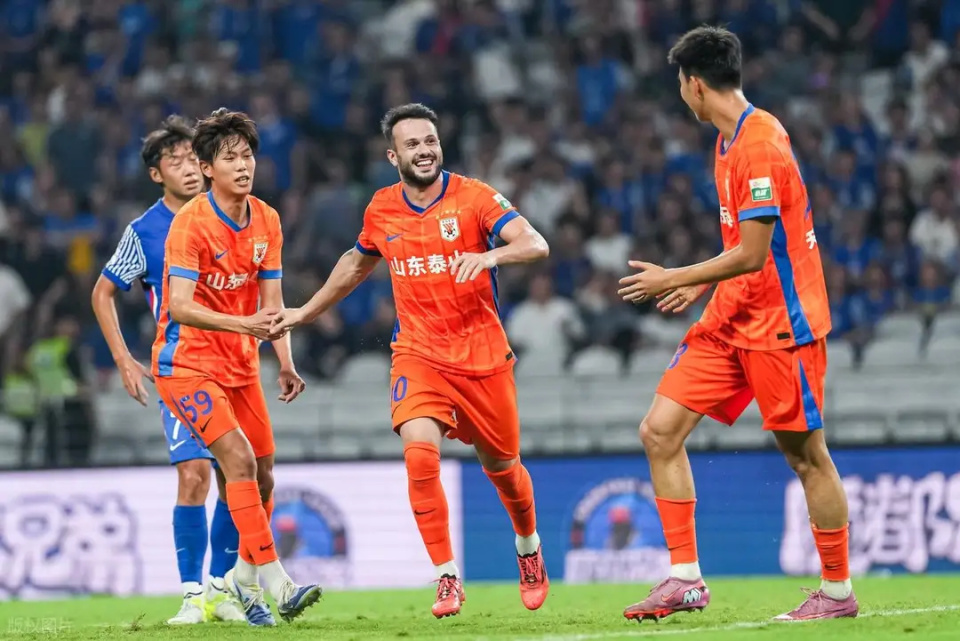 一场比赛中 一场比赛中